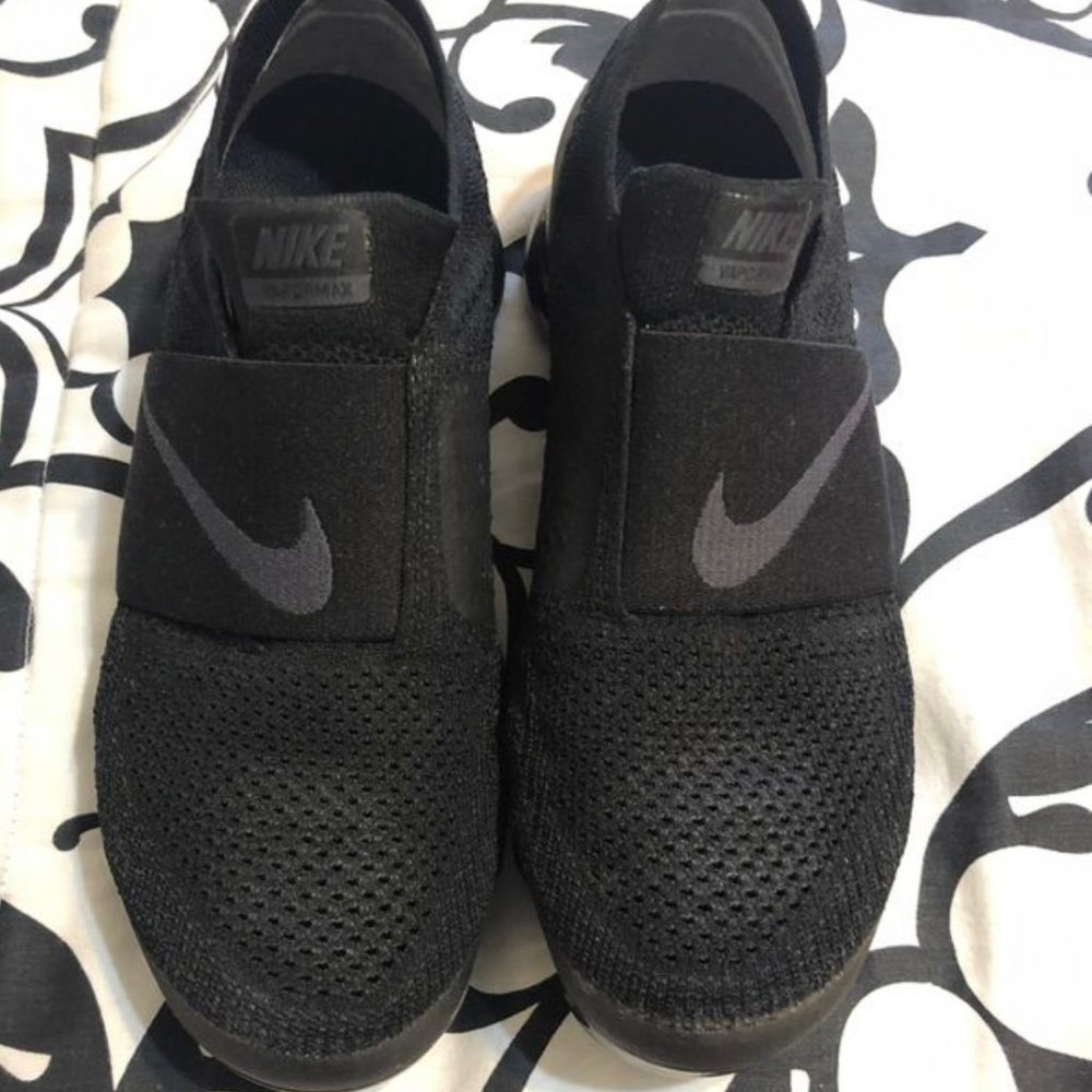 Women's Nike Vapormax size 8